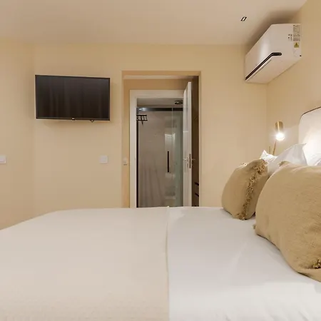 Duplex - Manmar Residences